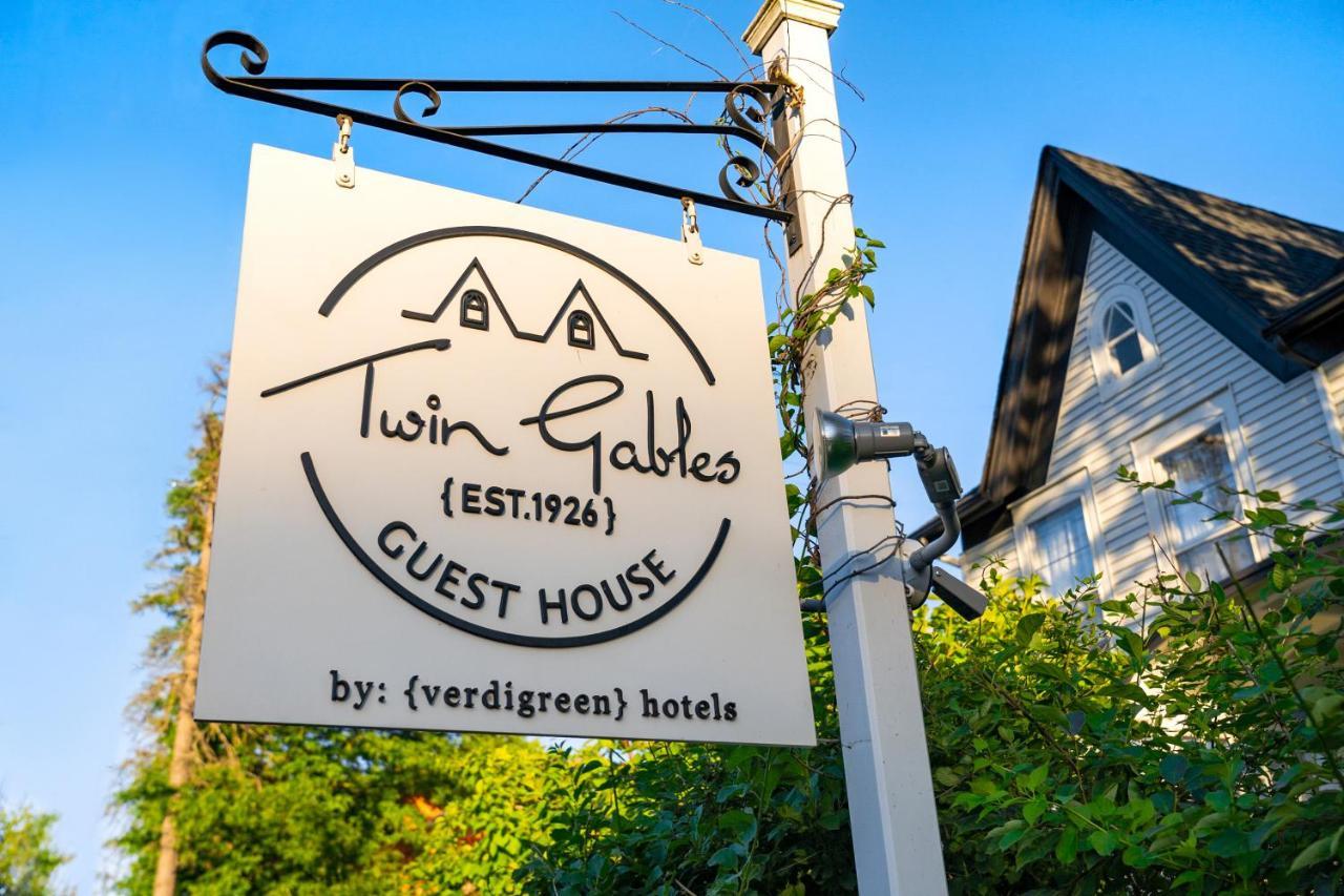 ホテル Twin Gables Of ウッドストック エクステリア 写真